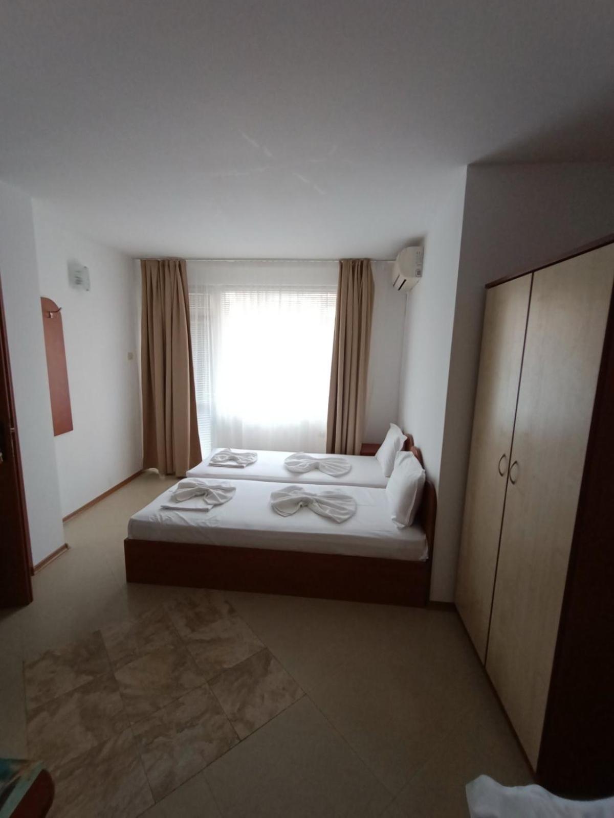 Guest House Ralitsa เปาโมเรีย ภายนอก รูปภาพ