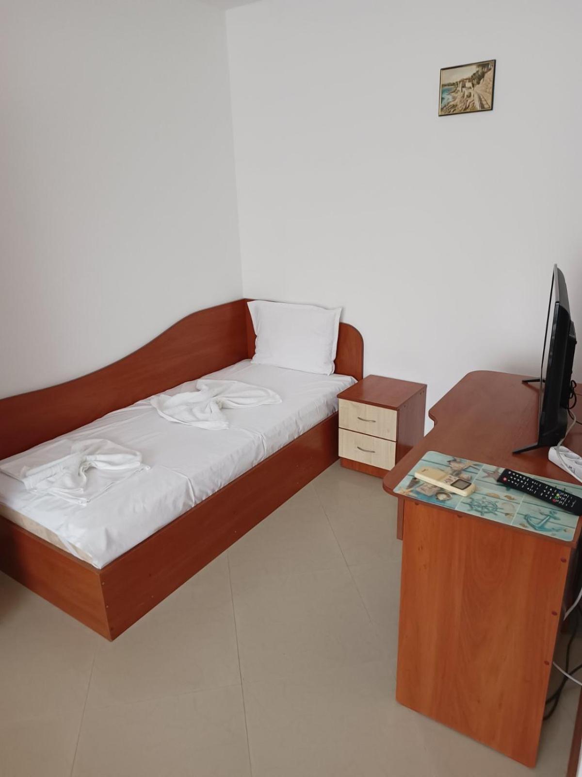 Guest House Ralitsa เปาโมเรีย ภายนอก รูปภาพ