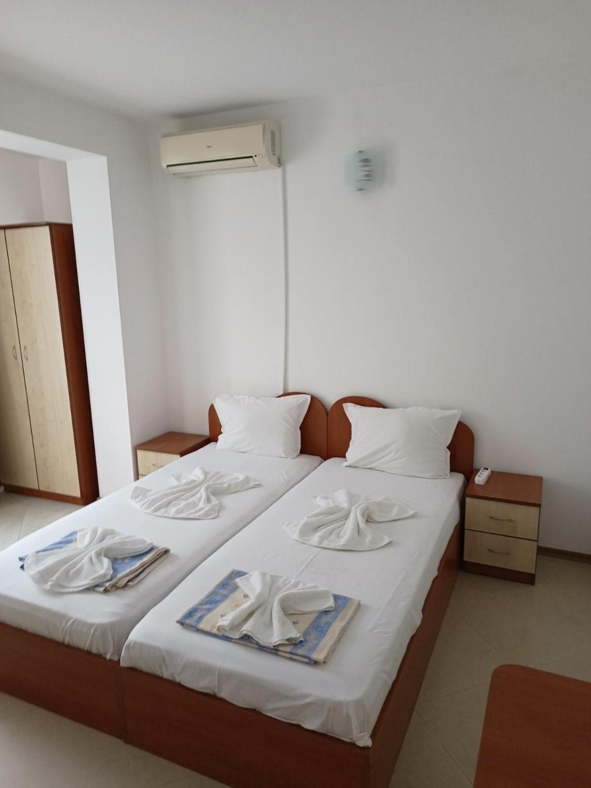 Guest House Ralitsa เปาโมเรีย ภายนอก รูปภาพ