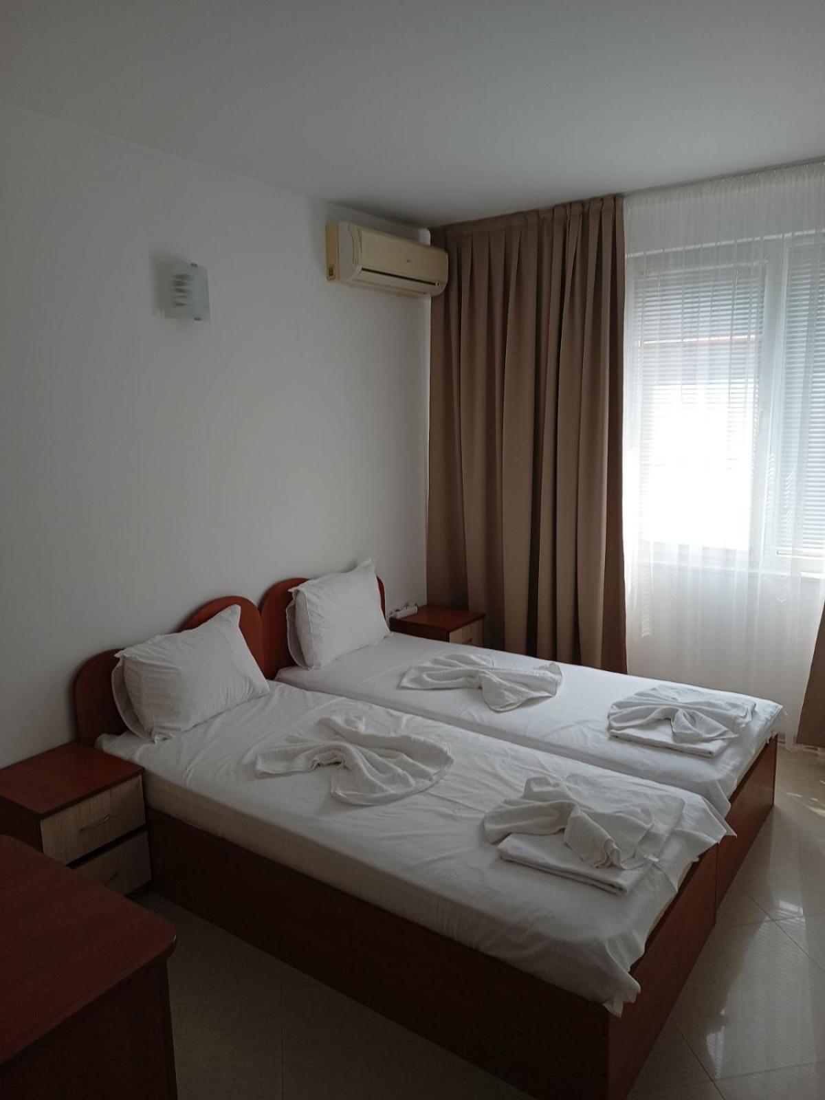 Guest House Ralitsa เปาโมเรีย ภายนอก รูปภาพ